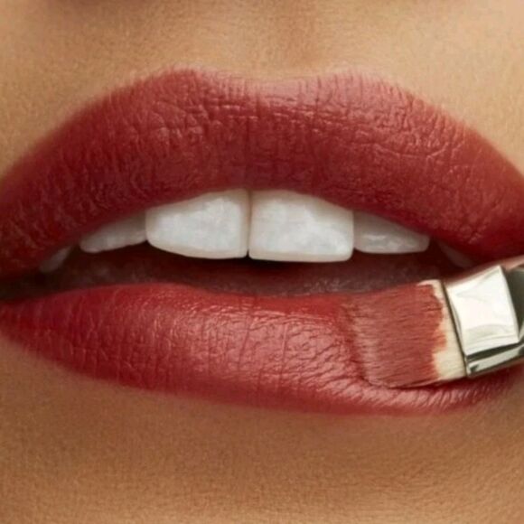 MAC Cosmetics Lustreglass Lipstick - Picture 3 of 9